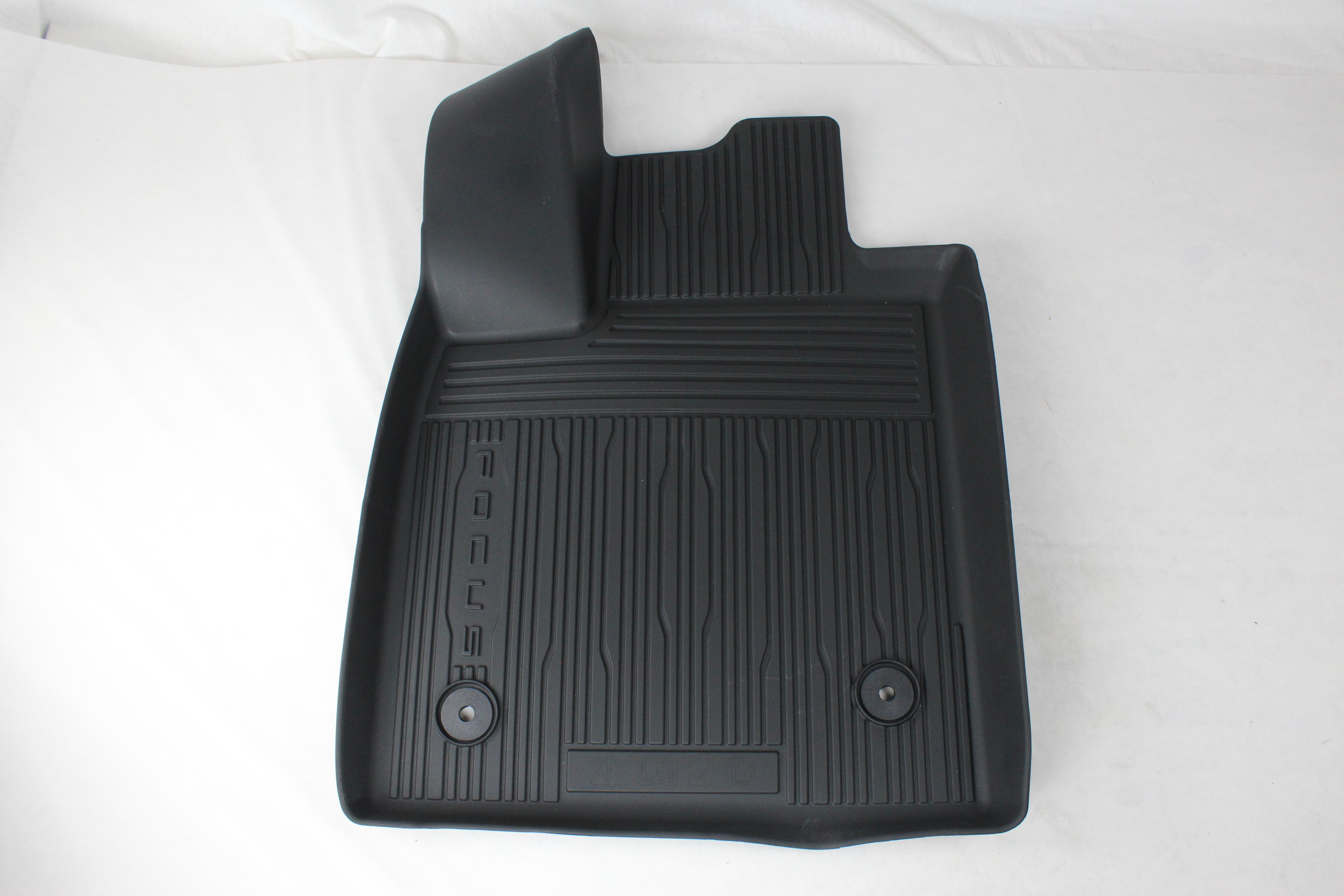 Fußmatten vorne Gummi MK4 Ford Focus | KFZ-Teileprofi